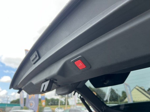 PEUGEOT 3008 3008 HYBRIDE BLANC-005.jpg